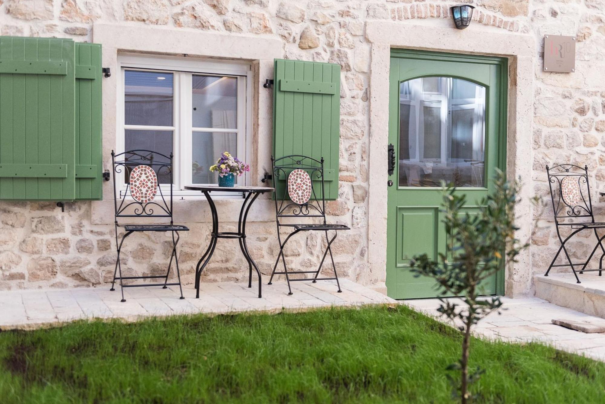 זאדאר 10 Heritage Rooms מראה חיצוני תמונה