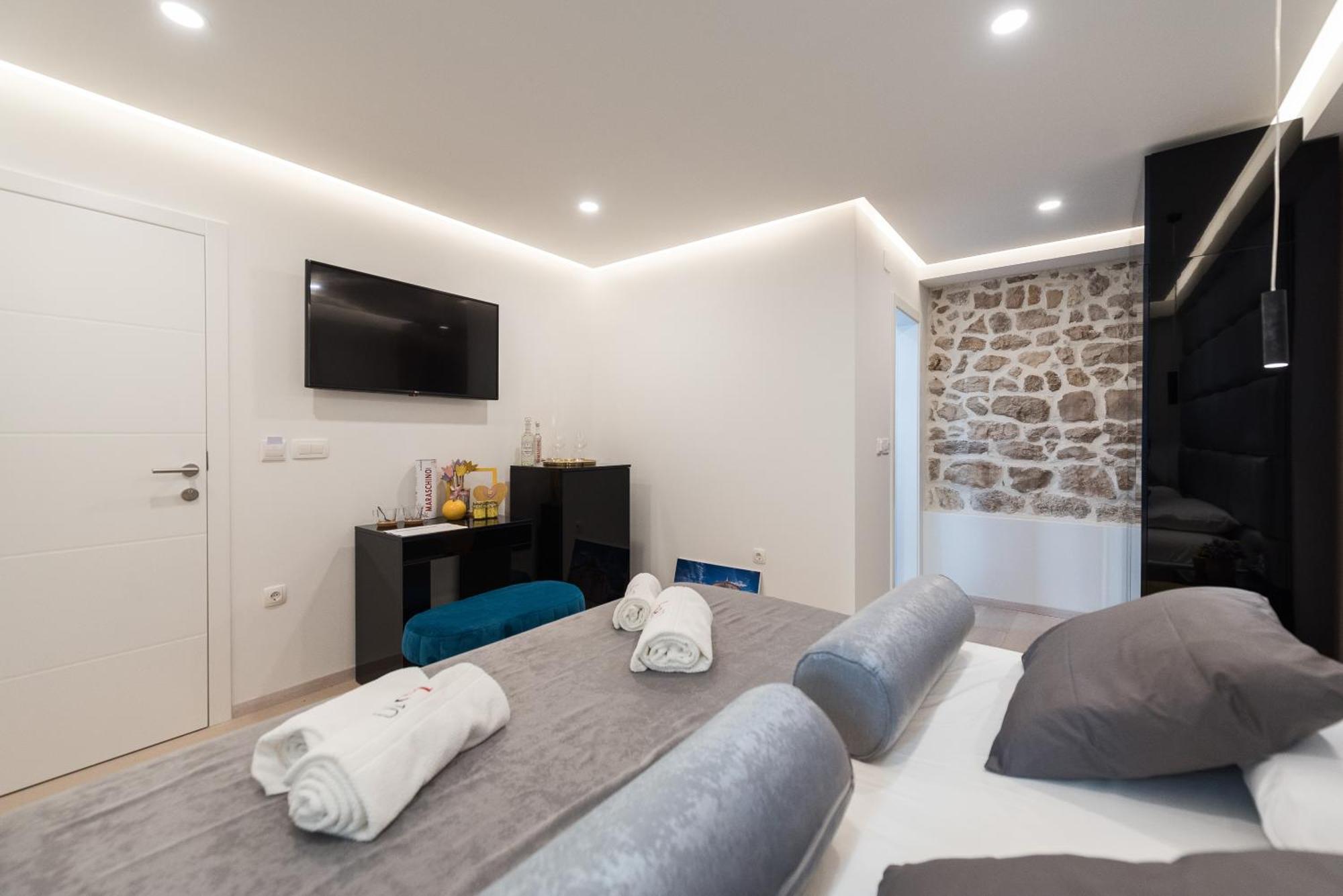 זאדאר 10 Heritage Rooms מראה חיצוני תמונה
