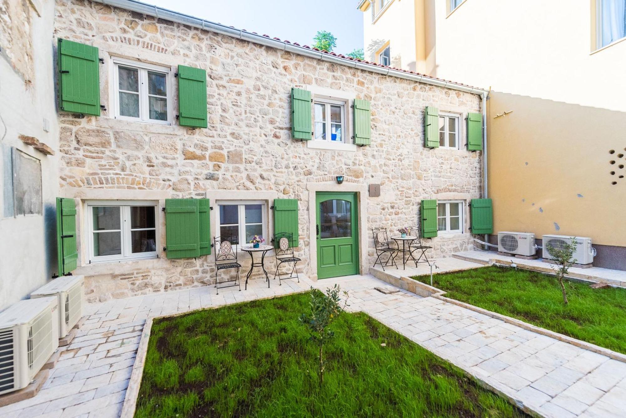 זאדאר 10 Heritage Rooms מראה חיצוני תמונה